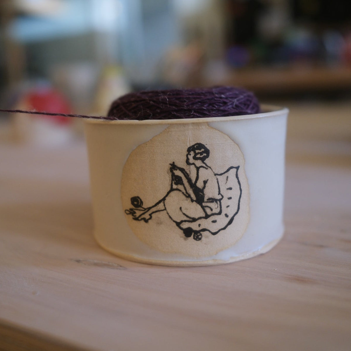 Vintage Knit Gal - Yarn Bowl Cylinder